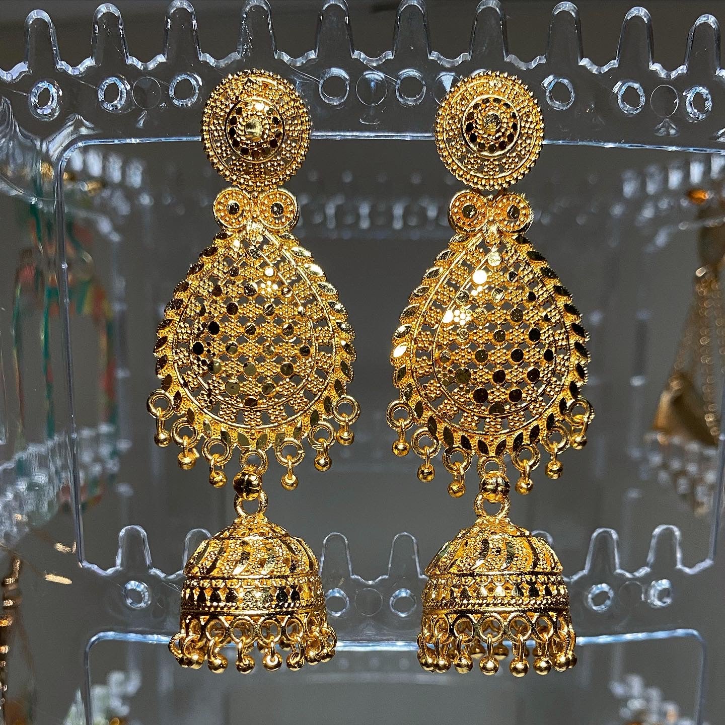 Ayat Earrings - Efféminé Face Fear