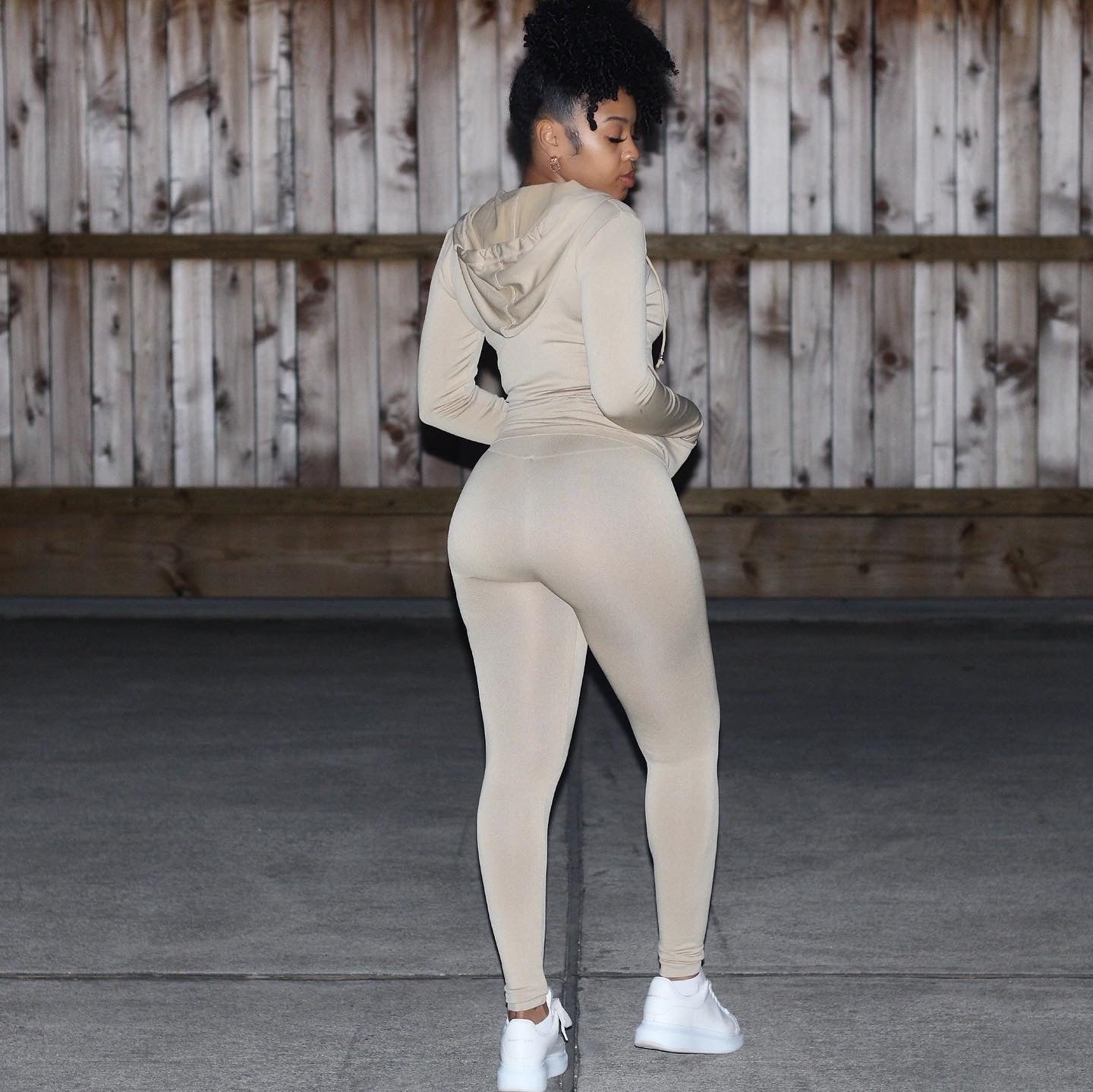 Cutie Tracksuit (nude) - Efféminé Face Fear